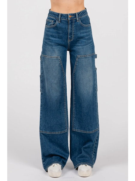 Luna Carpenter Jeans