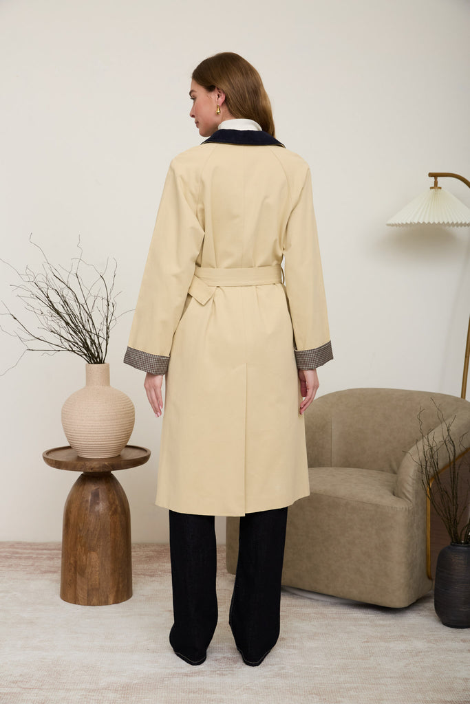 Contrast Collar Trench